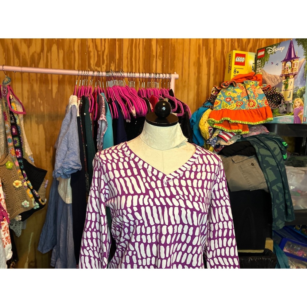 Chico's Purple White Abstract Print V-Neck Long Sleeve Top NWT Sz 0 (S) - Picture 3 of 6
